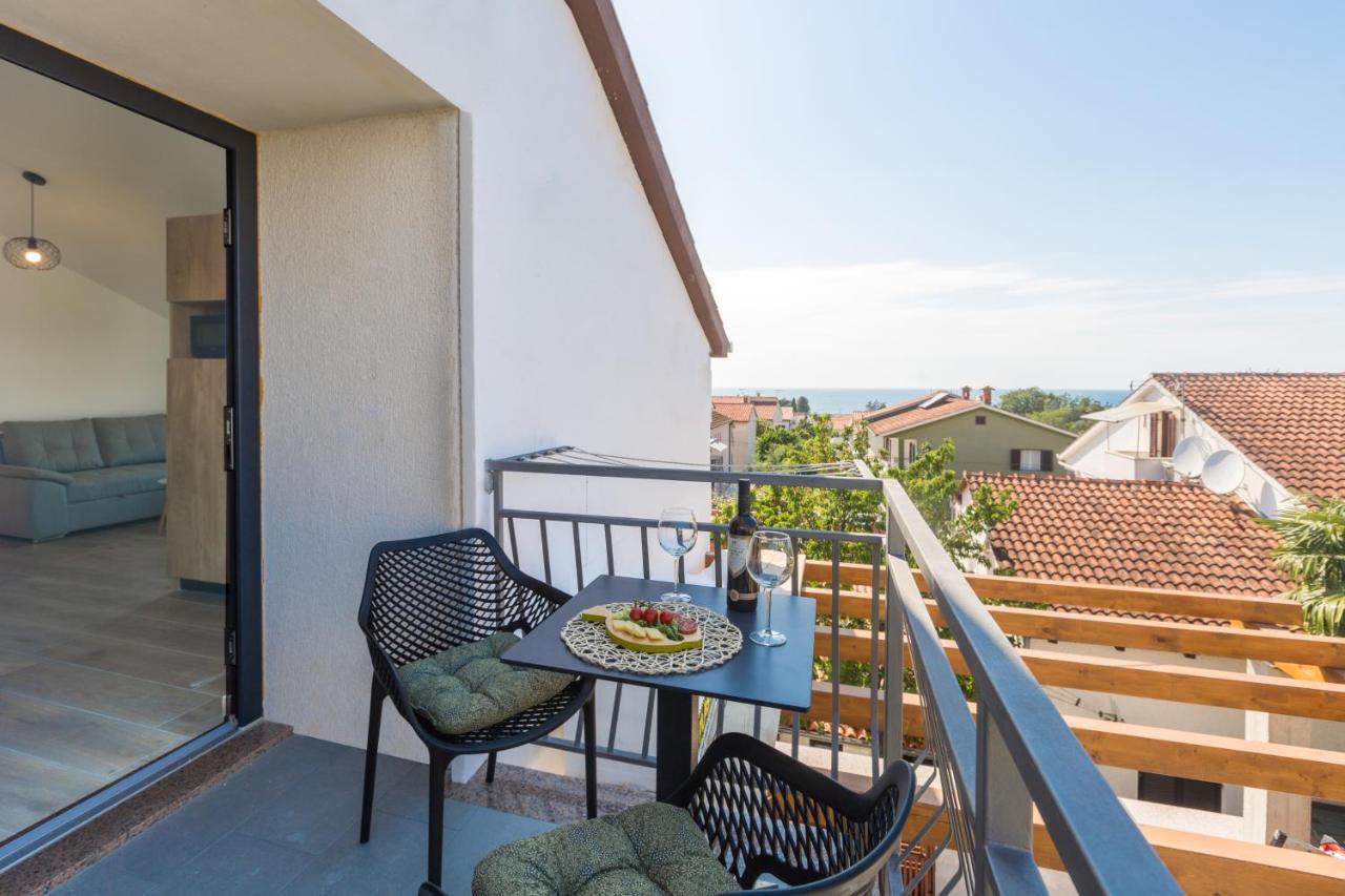 Apartments Residence Radovan 1 Porec Esterno foto