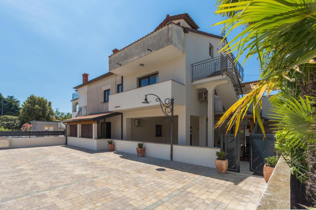 Apartments Residence Radovan 1 Porec Esterno foto